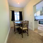 Rent 3 bedroom house in London