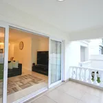 Rent 2 bedroom apartment of 113 m² in Bedfordview