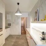 Rent a room of 117 m² in lisbon