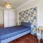 Rent a room in lisbon