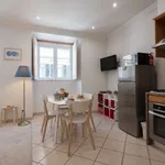 Rent 1 bedroom apartment of 70 m² in lisbon