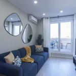 Rent 5 bedroom apartment of 55 m² in Barcelona