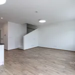 Pronajměte si 1 ložnic/e dům o rozloze 200 m² v Prague