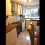 Rent 5 bedroom house in Wales