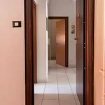 Rent 2 bedroom apartment in Milan