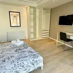 Rent 4 bedroom house in London