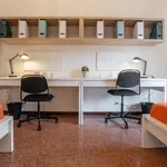 Rent a room in milan