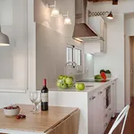 Rent 4 bedroom apartment of 40 m² in Barcelona