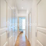 Rent 5 bedroom house of 320 m² in Rome