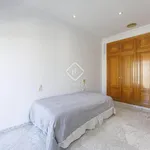 Alquilar 4 dormitorio apartamento en Valencia