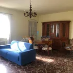 Rent 4 bedroom house of 100 m² in Pietrasanta