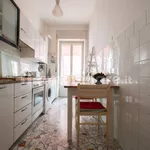 Rent 2 bedroom apartment of 75 m² in Milan