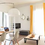 Rent 2 bedroom apartment of 93 m² in barcelona