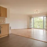 Rent 3 bedroom flat in Yorkshire And The Humber