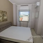 Rent 4 bedroom apartment in Genoa