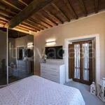 Rent 1 bedroom apartment of 25 m² in Impruneta