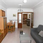 Alquilo 3 dormitorio apartamento de 90 m² en Almeria