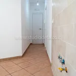 Affitto 2 camera appartamento di 32 m² in Naples