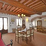 Rent 11 bedroom apartment of 240 m² in Cortona