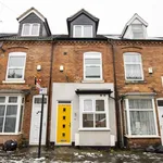 Rent 6 bedroom flat in West Midlands