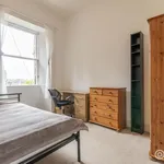 Rent 5 bedroom apartment in Edinburgh