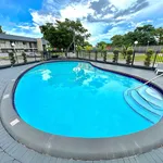 Rent 1 bedroom apartment of 69 m² in Broward County