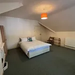 Rent 5 bedroom house in East Midlands