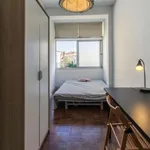 Rent a room in lisbon