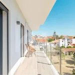 APARTAMENTO T2 MOBILIADO COM SUÍTE - GARAGEM - VARANDA -CARCAVELOS-CASCAIS