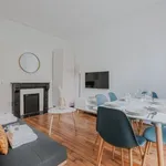 Appartement de 56 m² avec 2 chambre(s) en location à Paris