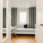 Rent a room in warsaw