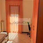 Rent 5 bedroom apartment of 80 m² in Chieti