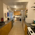 Rent 7 bedroom house in East Midlands