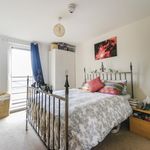 Rent 2 bedroom flat in Greenwich