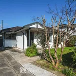 Rent 4 bedroom house in Moorabbin