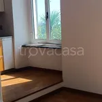 Rent 3 bedroom apartment of 105 m² in Genova