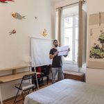 Rent a room of 85 m² in Roma