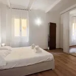 Rent 5 bedroom apartment of 80 m² in Florence