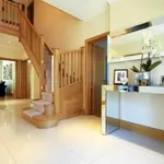 Rent 7 bedroom house in Hertsmere