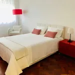 Rent a room in porto