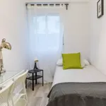 Rent 5 bedroom apartment in Valencia