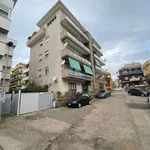 Affitto 3 camera appartamento di 84 m² in Roma