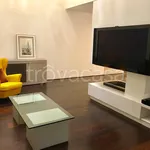 Rent 6 bedroom house of 240 m² in Modena