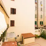 Rent 6 bedroom apartment in Rome