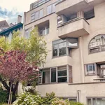 Huur 3 slaapkamer huis van 242 m² in Ixelles