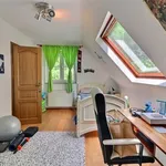 Huur 5 slaapkamer huis van 1800 m² in Lasne