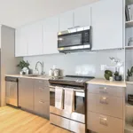 Appartement de 1044 m² avec 3 chambre(s) en location à Montreal