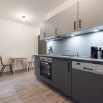 Miete 3 Schlafzimmer wohnung von 12 m² in Berlin