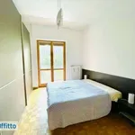 Rent 4 bedroom apartment of 95 m² in Milan