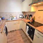 Rent 2 bedroom flat in East Midlands